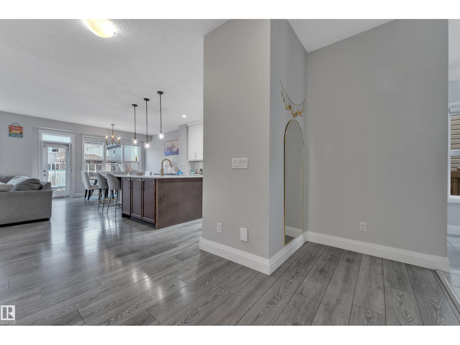29 SUNLAND WY - 13