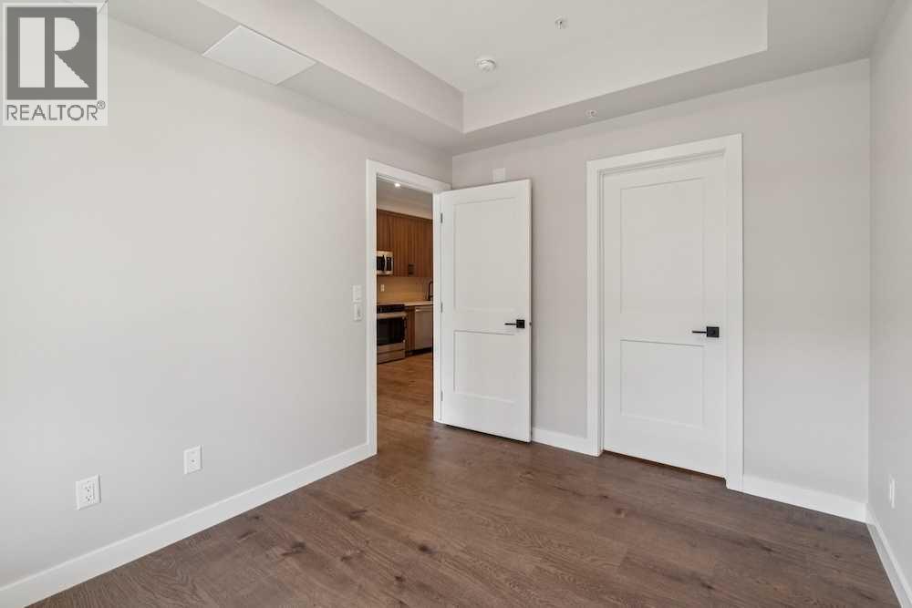 #1215 14910 1 Street NW - 10