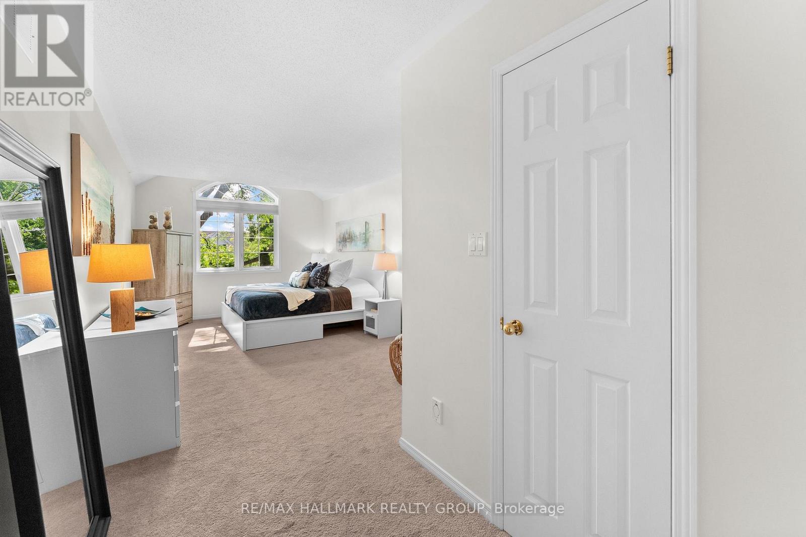 24 WENDELL AVENUE - 29