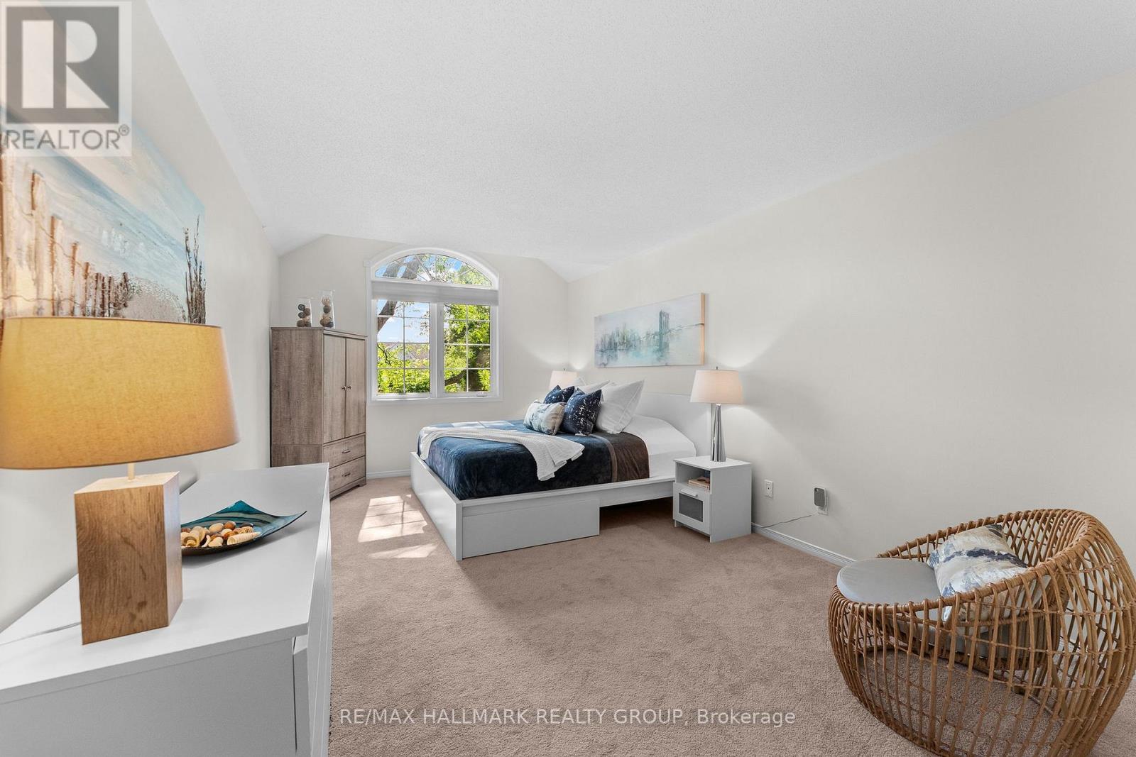 24 WENDELL AVENUE - 31