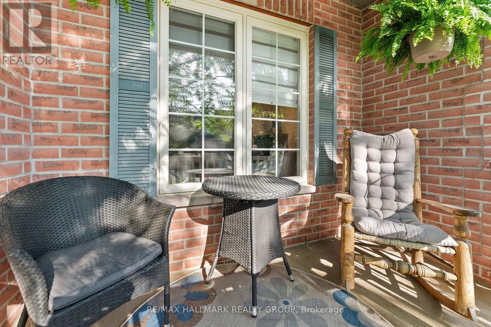 24 WENDELL AVENUE - 8