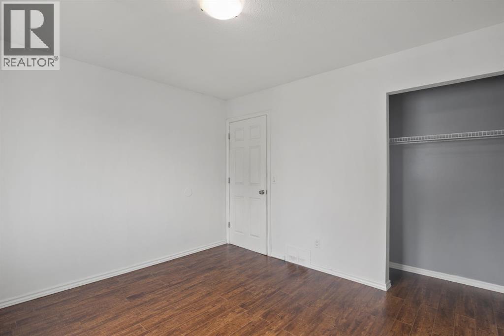 40 Olsen Street — photo 14
