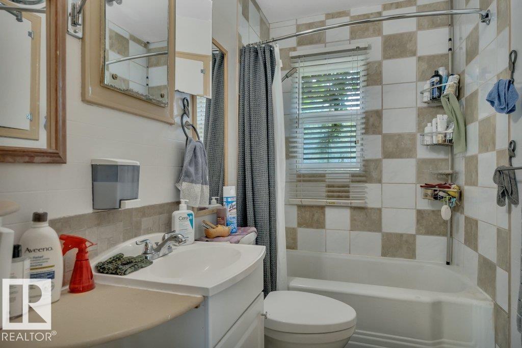 12049 65 ST NW - 12