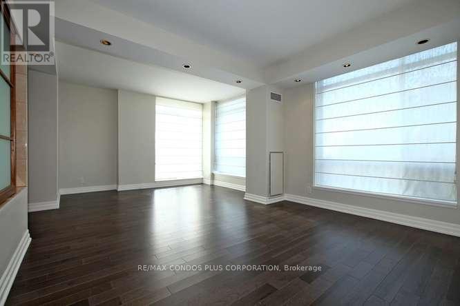 #902W 500 QUEENS QUAY W. - 26