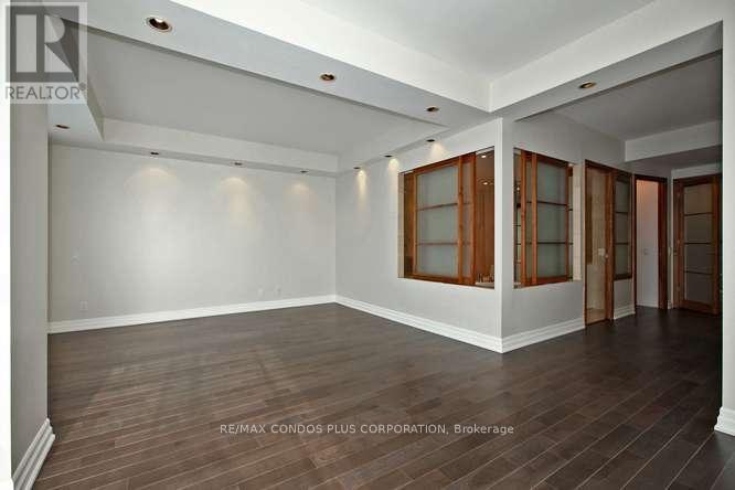 #902W 500 QUEENS QUAY W. - 28