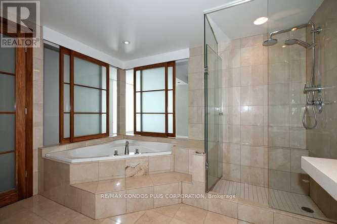 #902W 500 QUEENS QUAY W. - Image 32