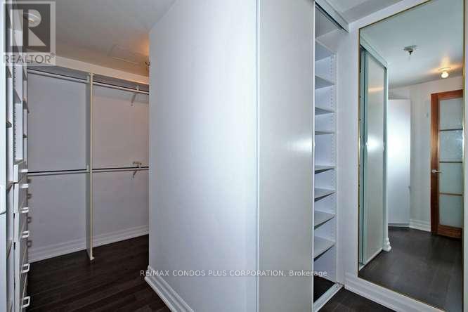 #902W 500 QUEENS QUAY W. - 34