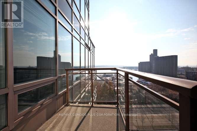 #902W 500 QUEENS QUAY W. - 35