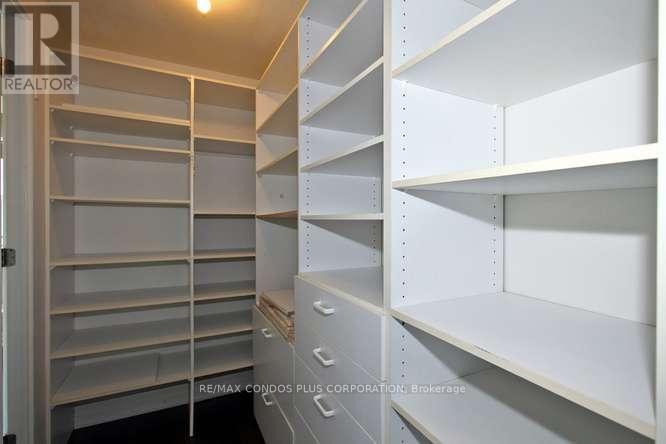 #902W 500 QUEENS QUAY W. - 38