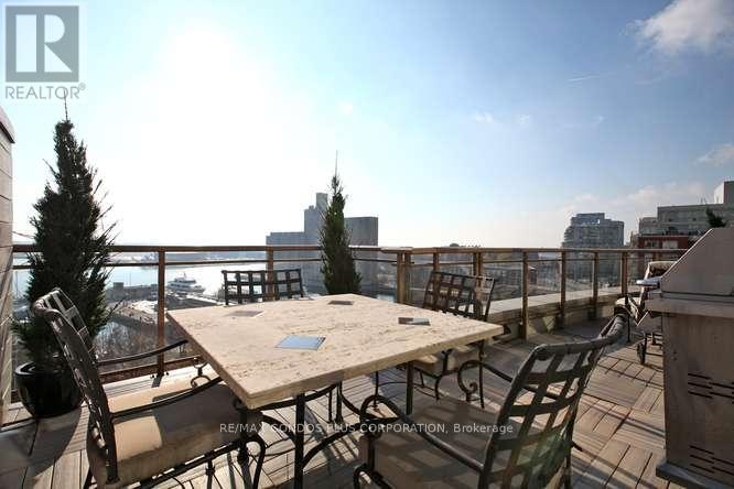 #902W 500 QUEENS QUAY W. - 40