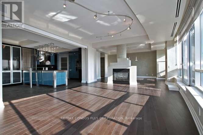 #902W 500 QUEENS QUAY W. - Image 9
