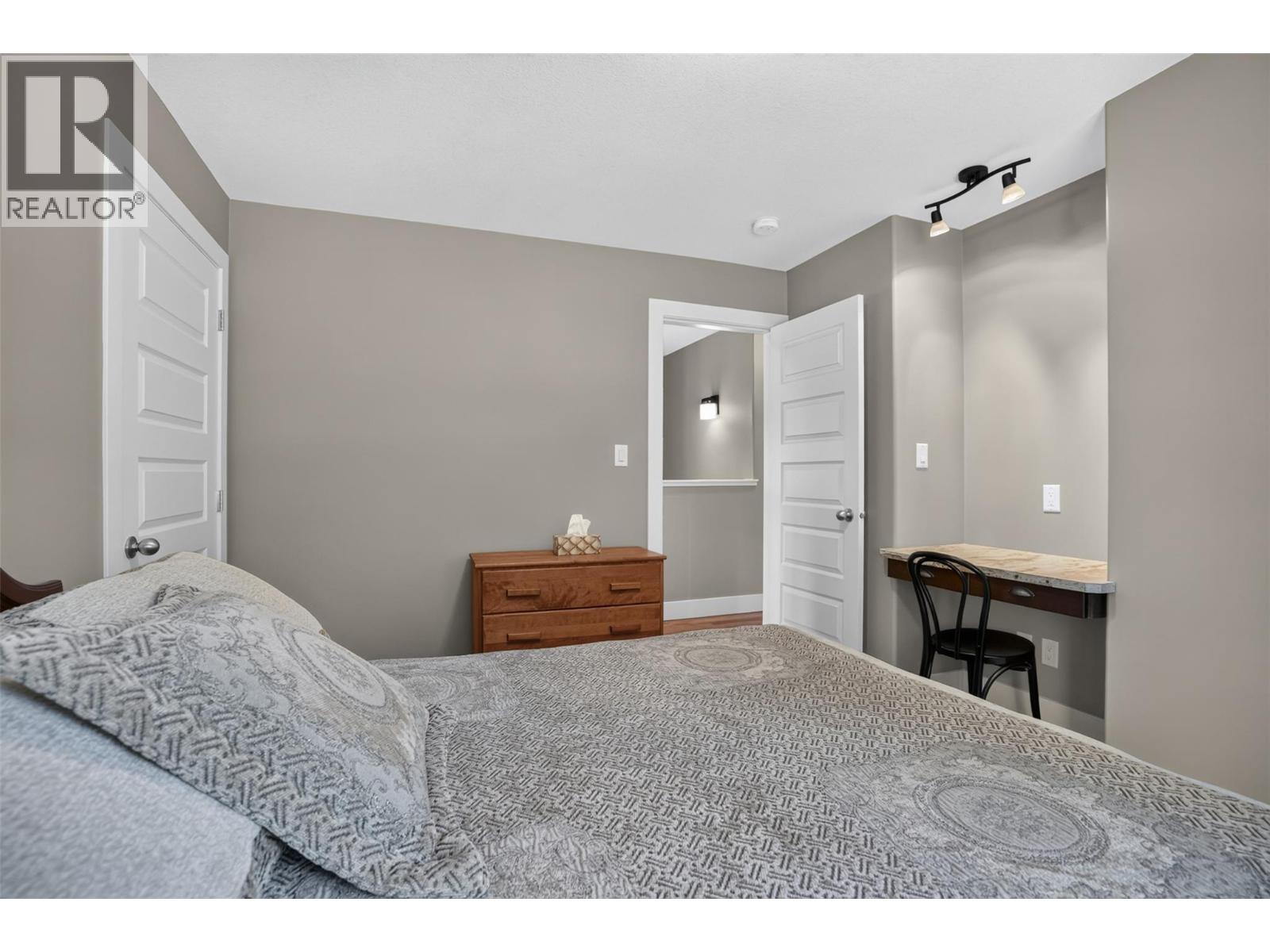 1115 West Richards Street - 27