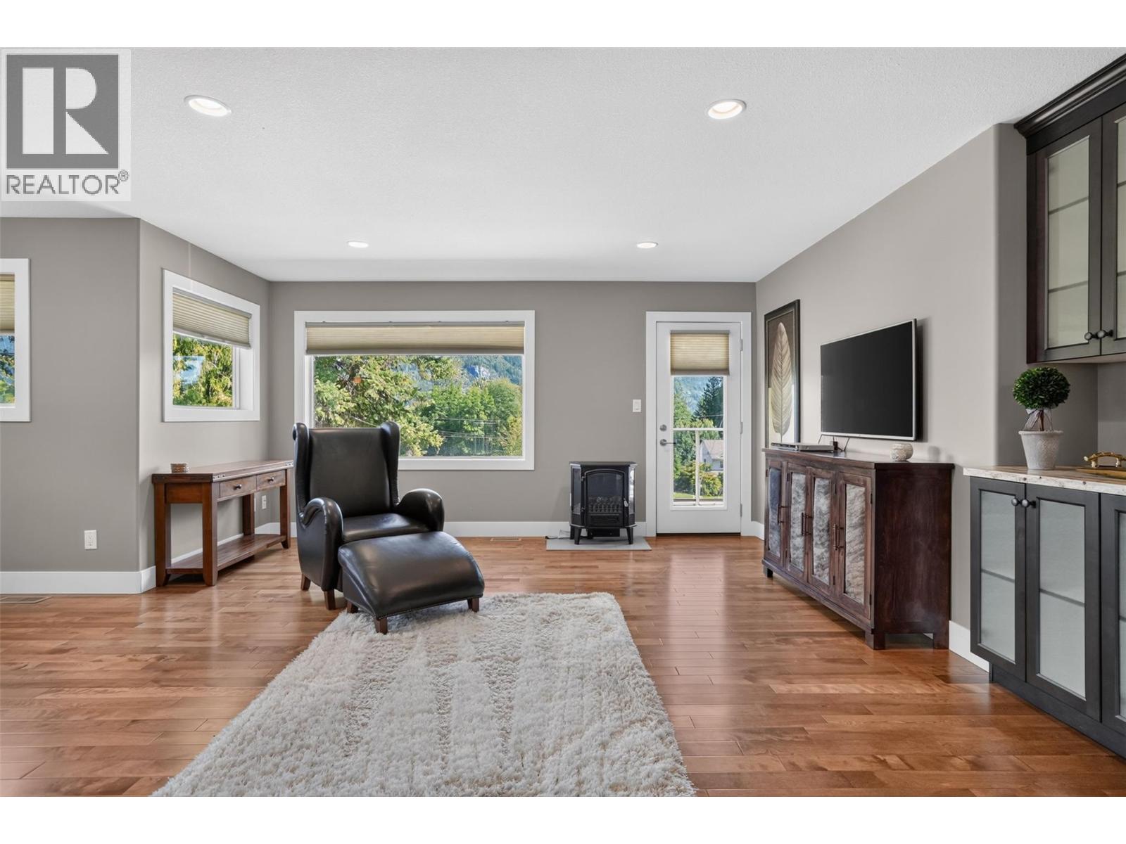 1115 West Richards Street - 5