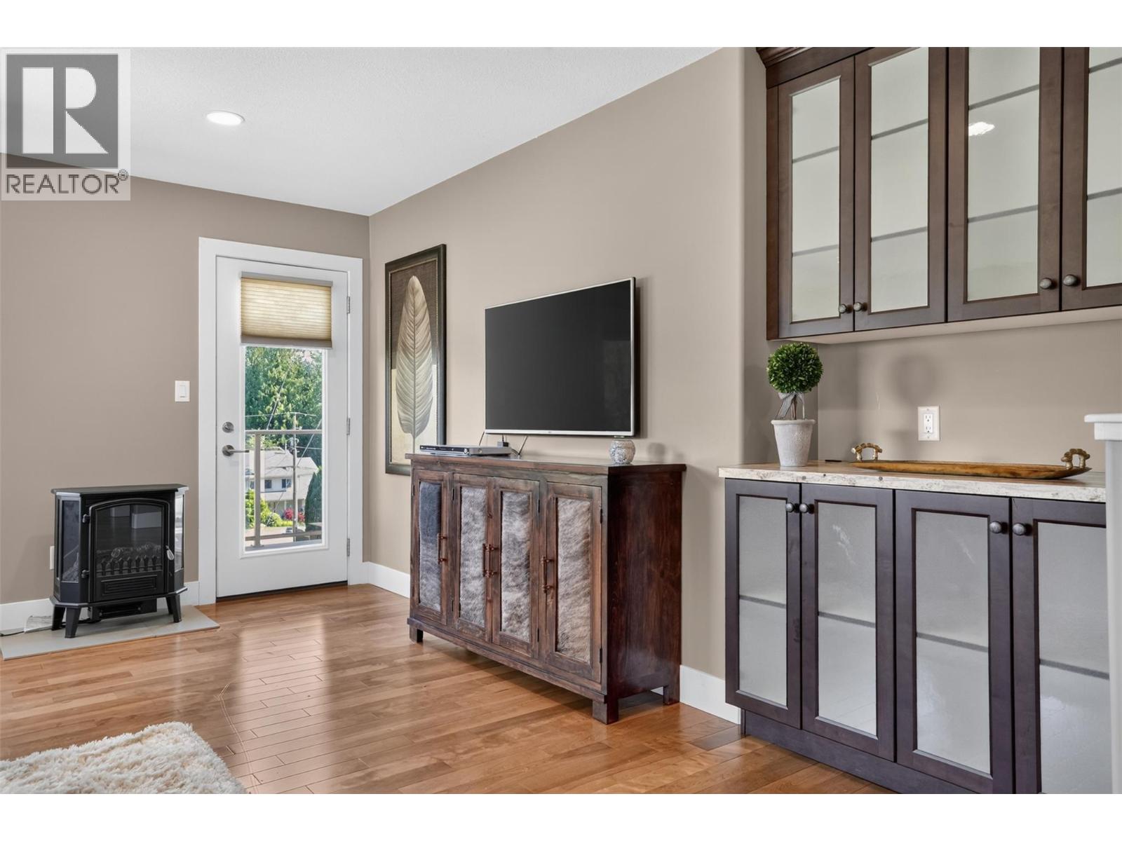1115 West Richards Street - 9