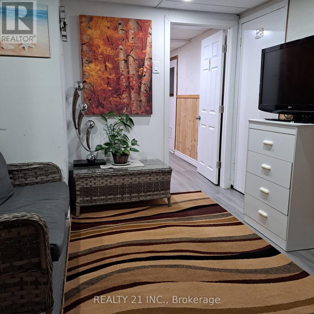 55 SHEPMORE TERRACE - 13