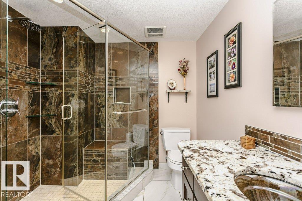 15634 81 AV NW - 29
