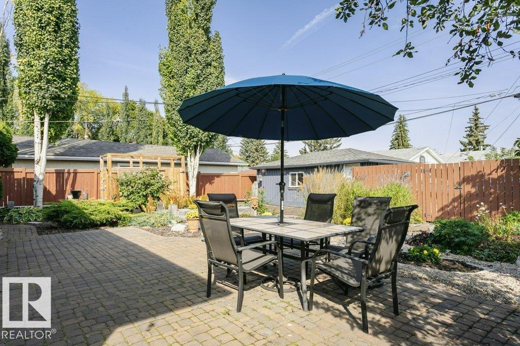 15634 81 AV NW - 33