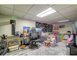 4288 200 Street, Langley, BC V3A1L1 Photo 18