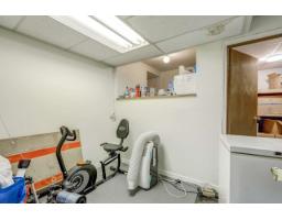 4288 200 Street, Langley, BC V3A1L1 Photo 24