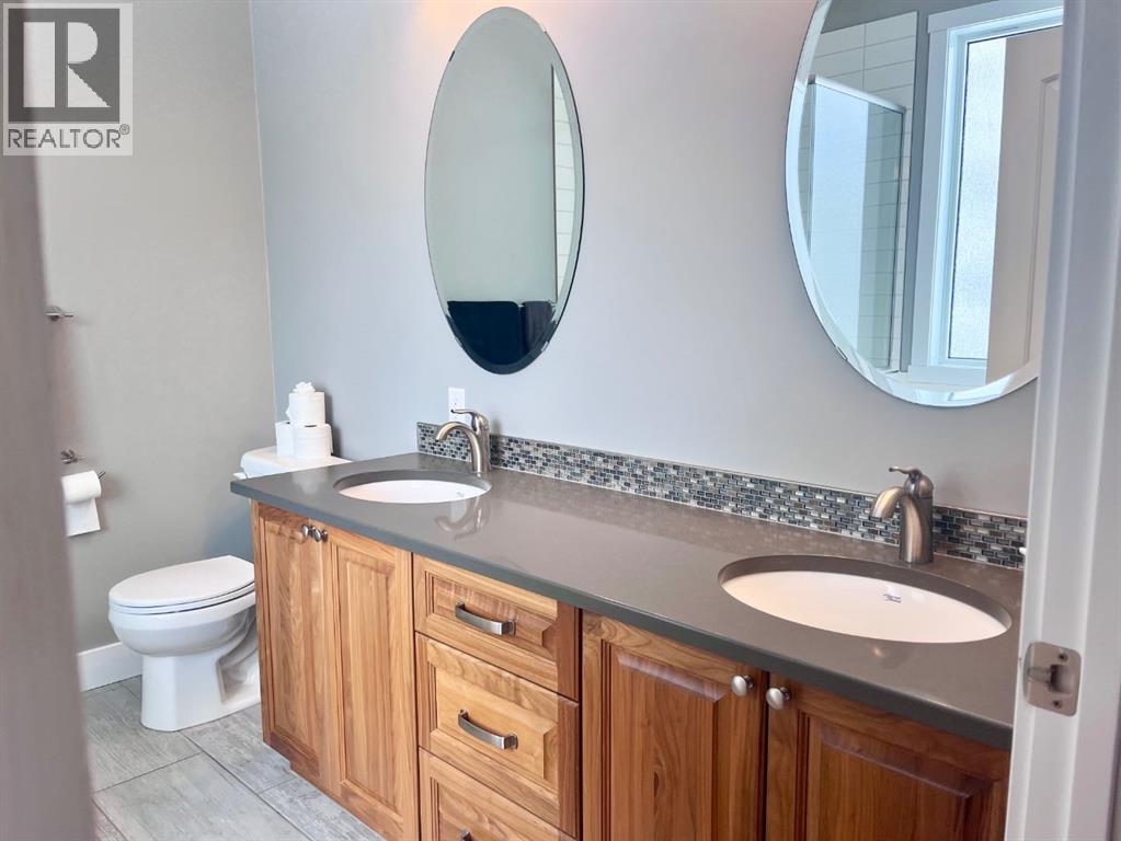 1093 Mackenny Street - Image 21