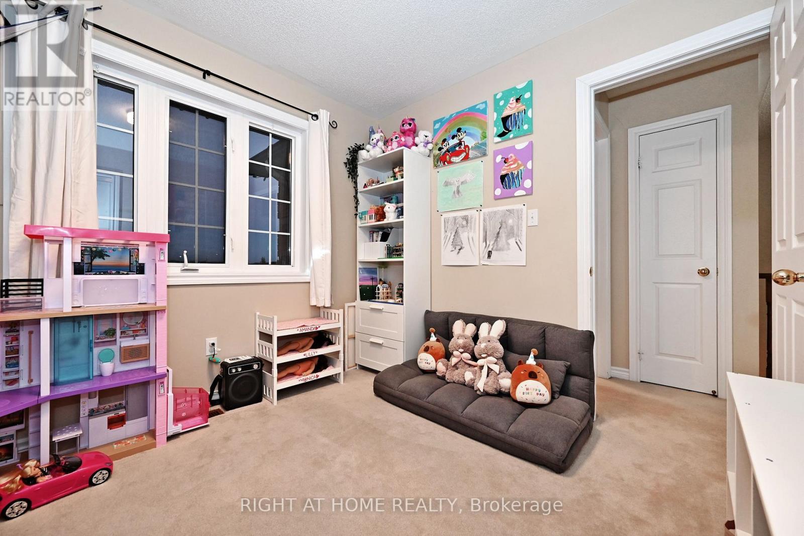 73 BLOOMGATE CRESCENT - 39