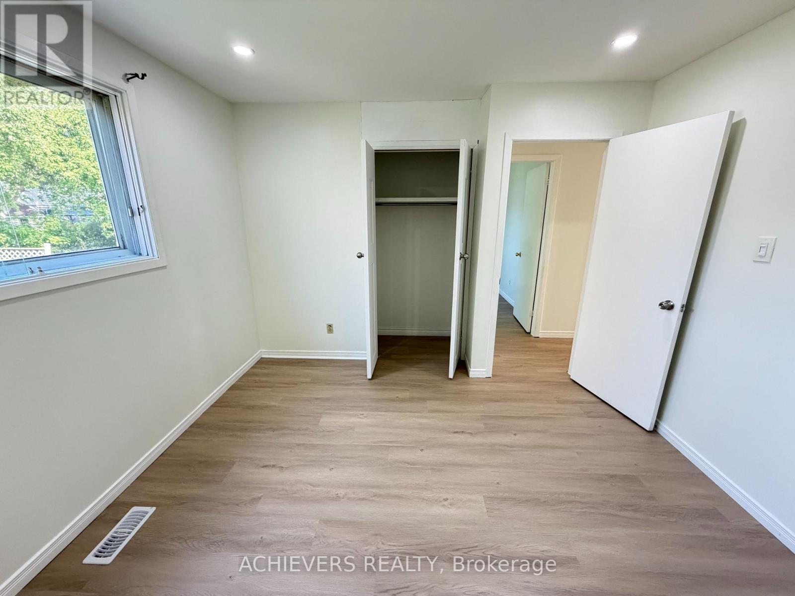 176 CULVER CRESCENT - 14