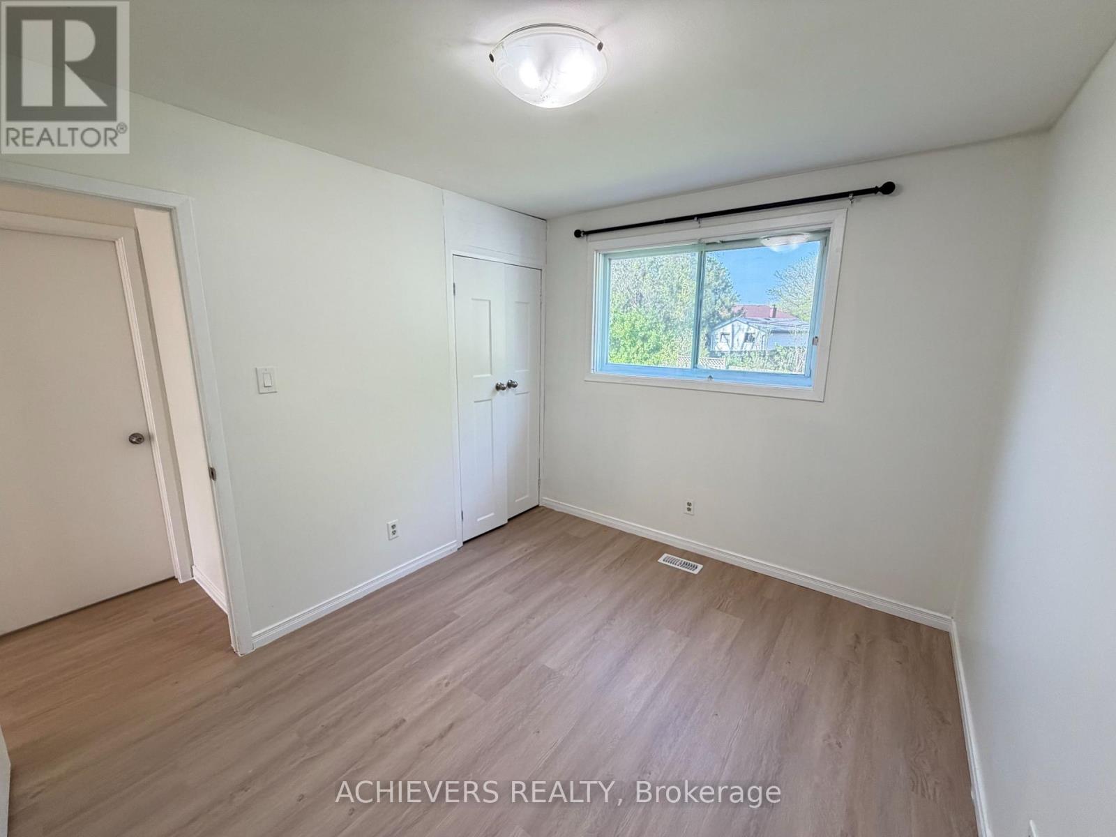 176 CULVER CRESCENT - 15