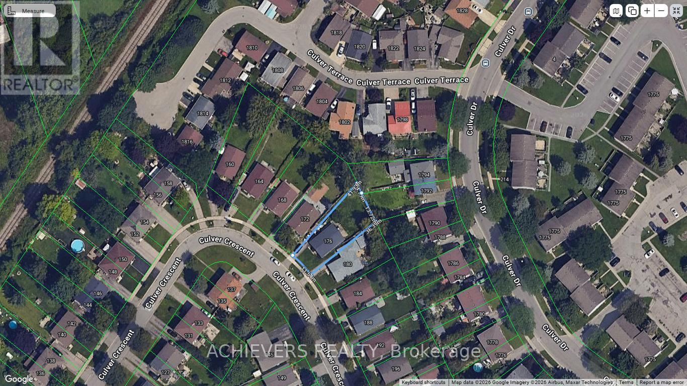 176 CULVER CRESCENT - 3