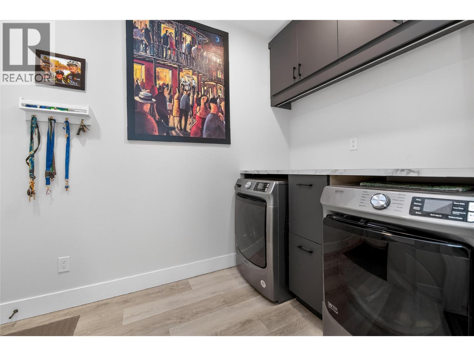 #1 496 Silversage Place - 35