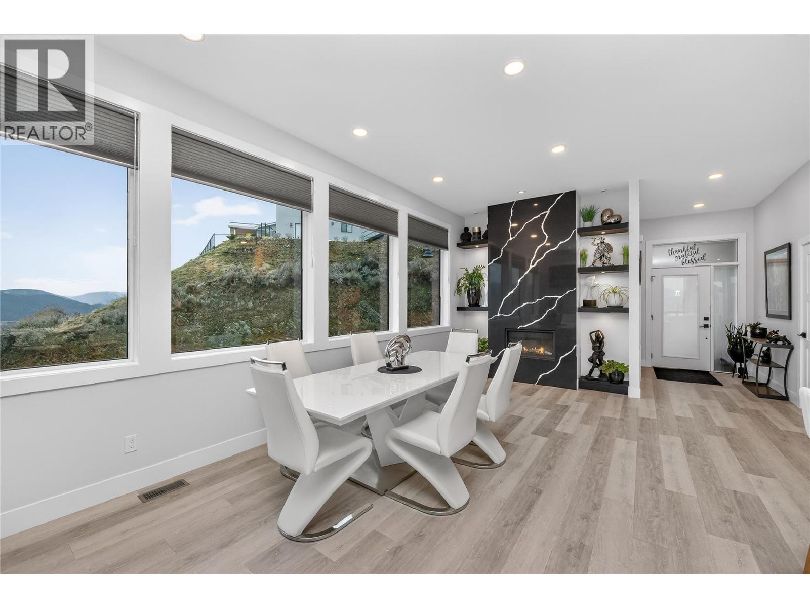 #1 496 Silversage Place - 16