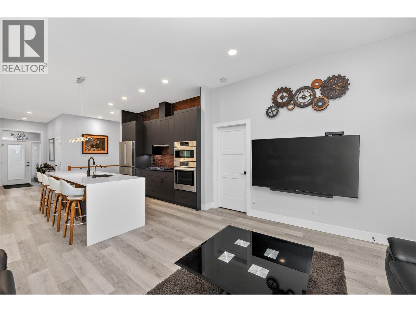 #1 496 Silversage Place - 21