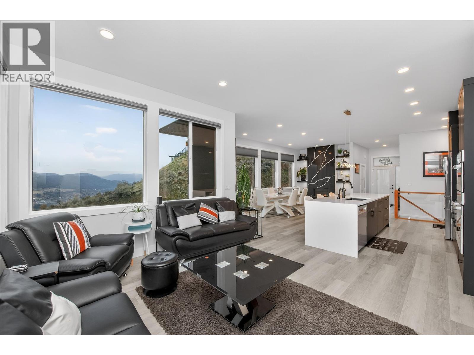 #1 496 Silversage Place - 22
