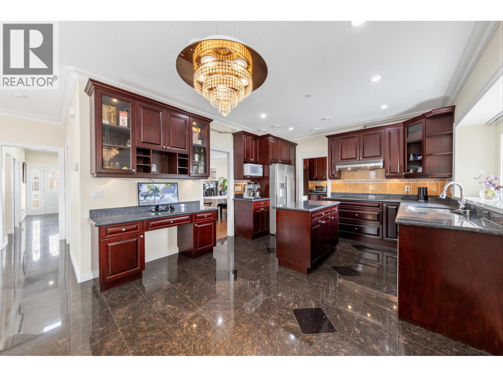 6899 FLEMING STREET, Vancouver