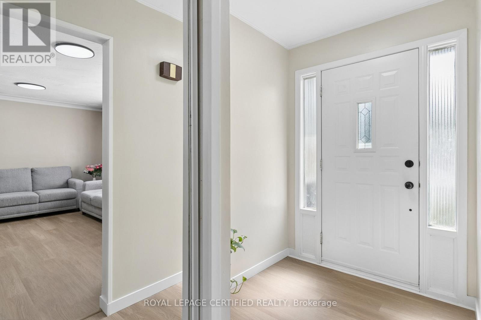 1121 VALENTINE DRIVE - 6