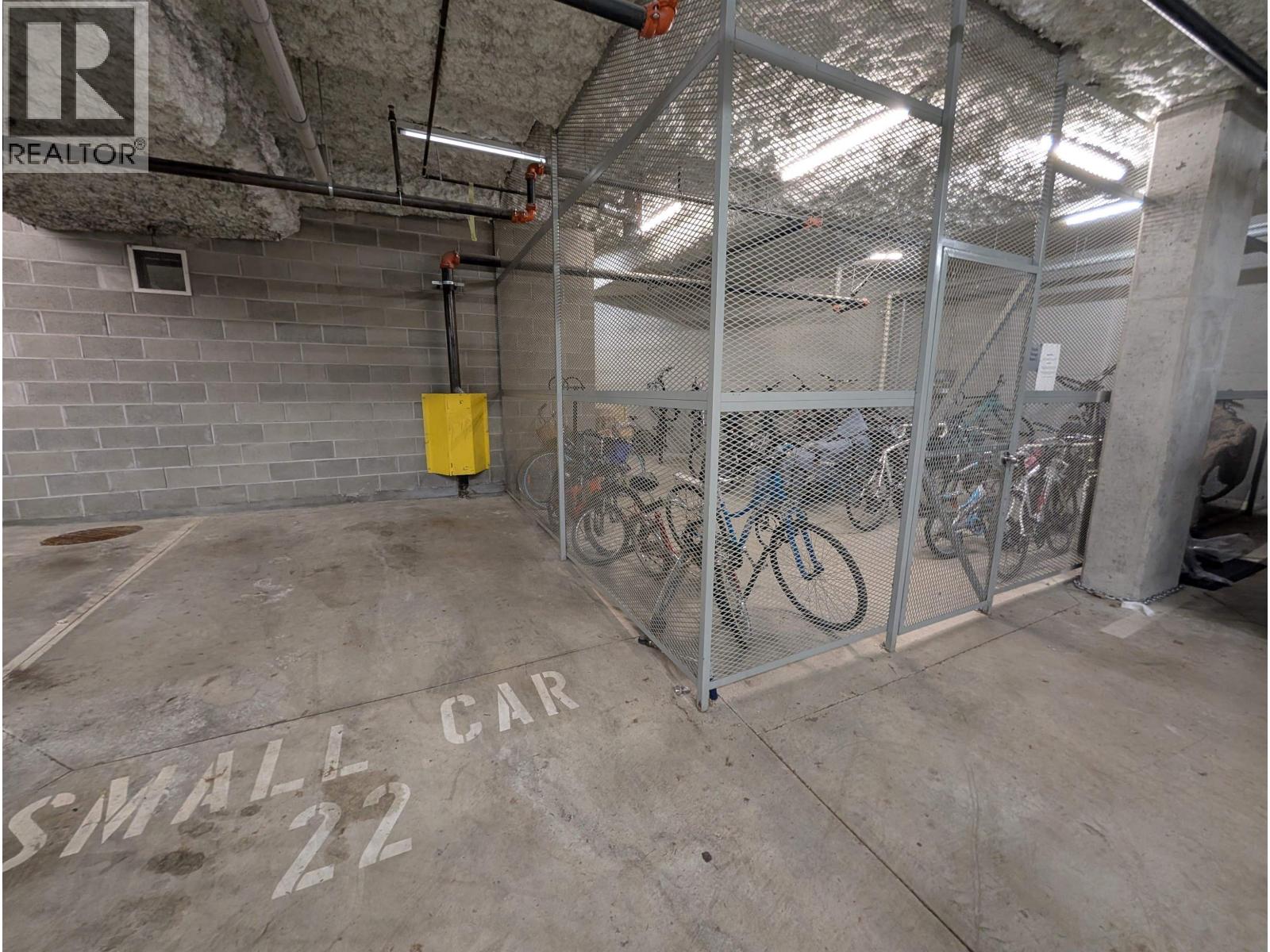 3XXX E 54 AVENUE, Vancouver