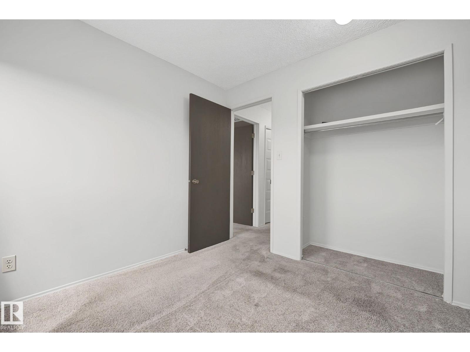 9516 173 AV NW - 21