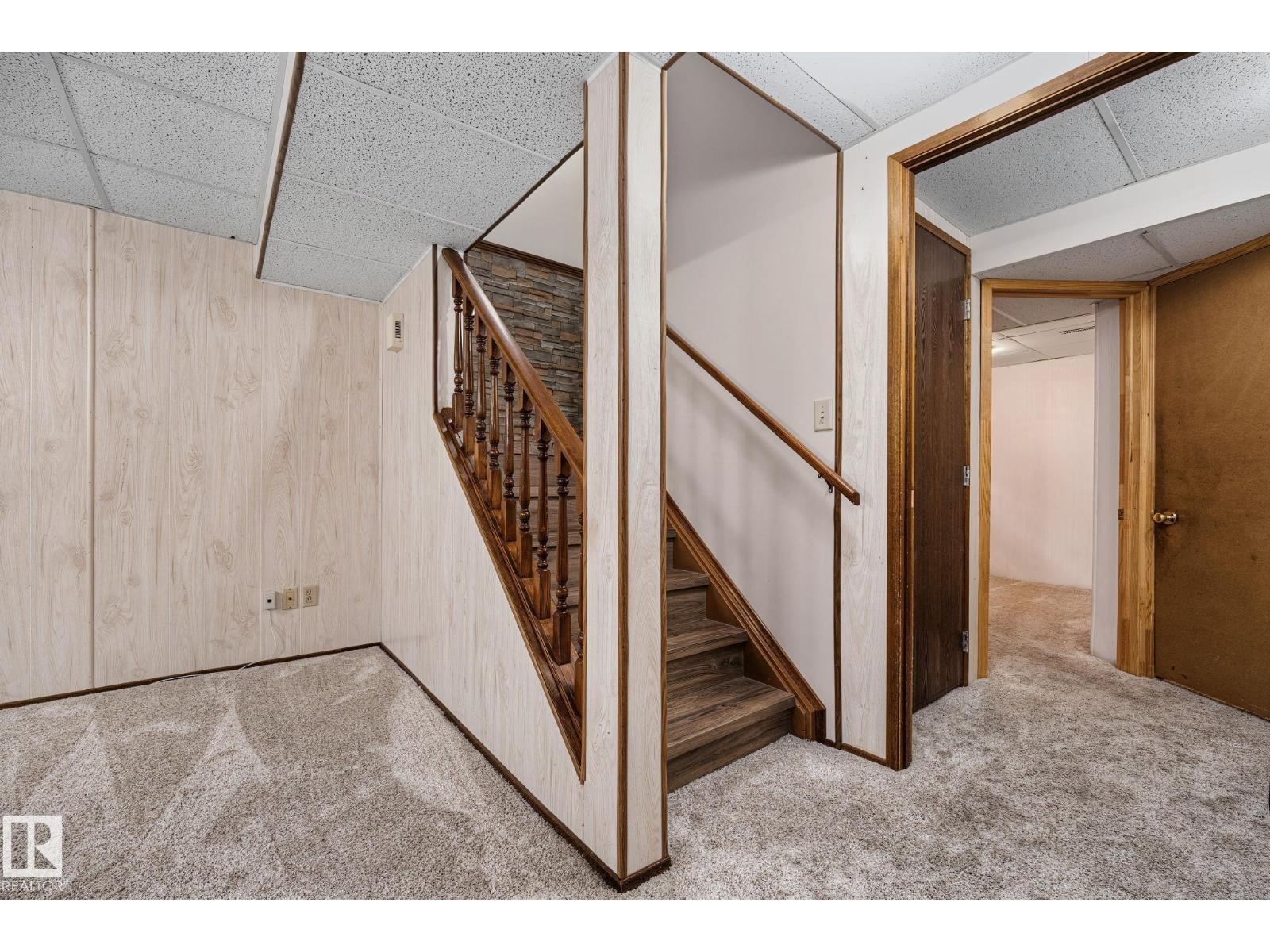 9516 173 AV NW - 27