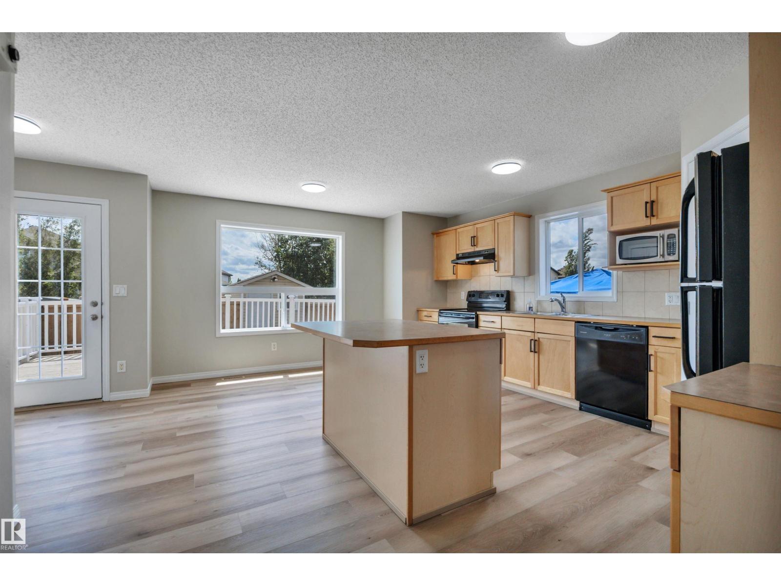 241 SOUTHWICK WY - 11