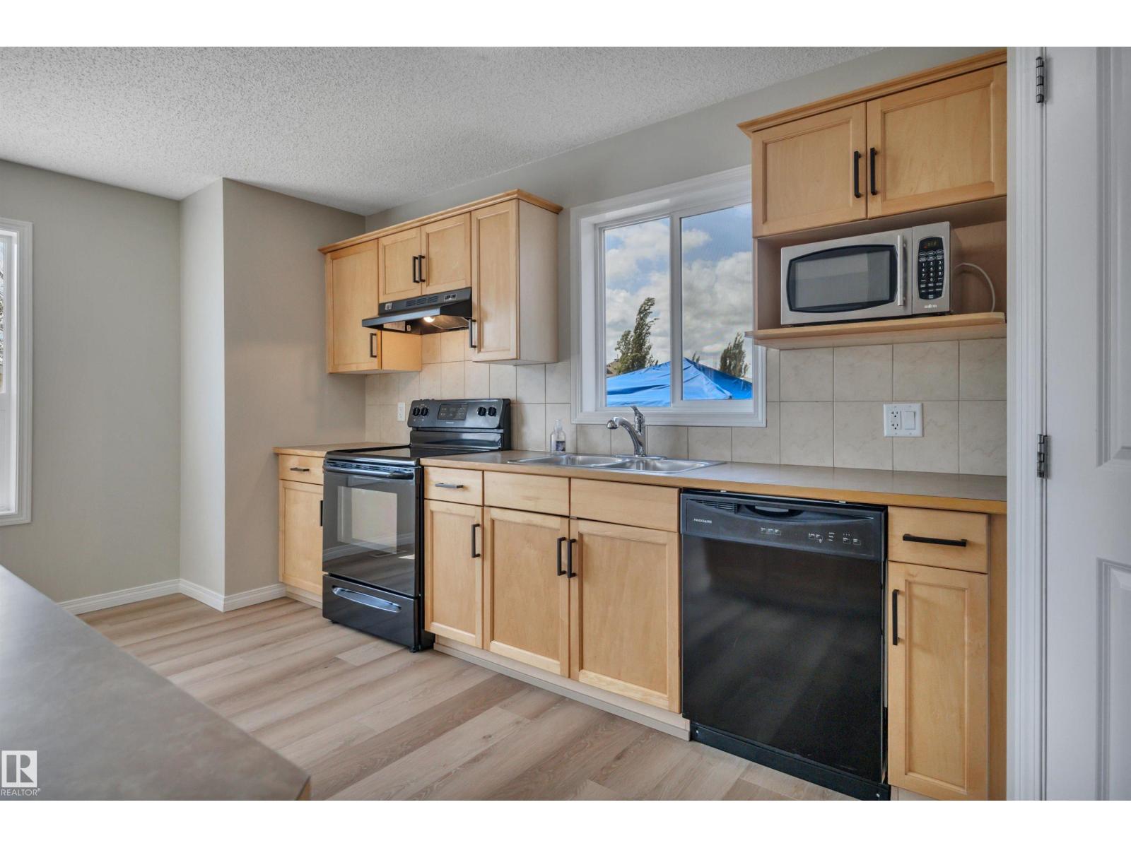 241 SOUTHWICK WY - 12