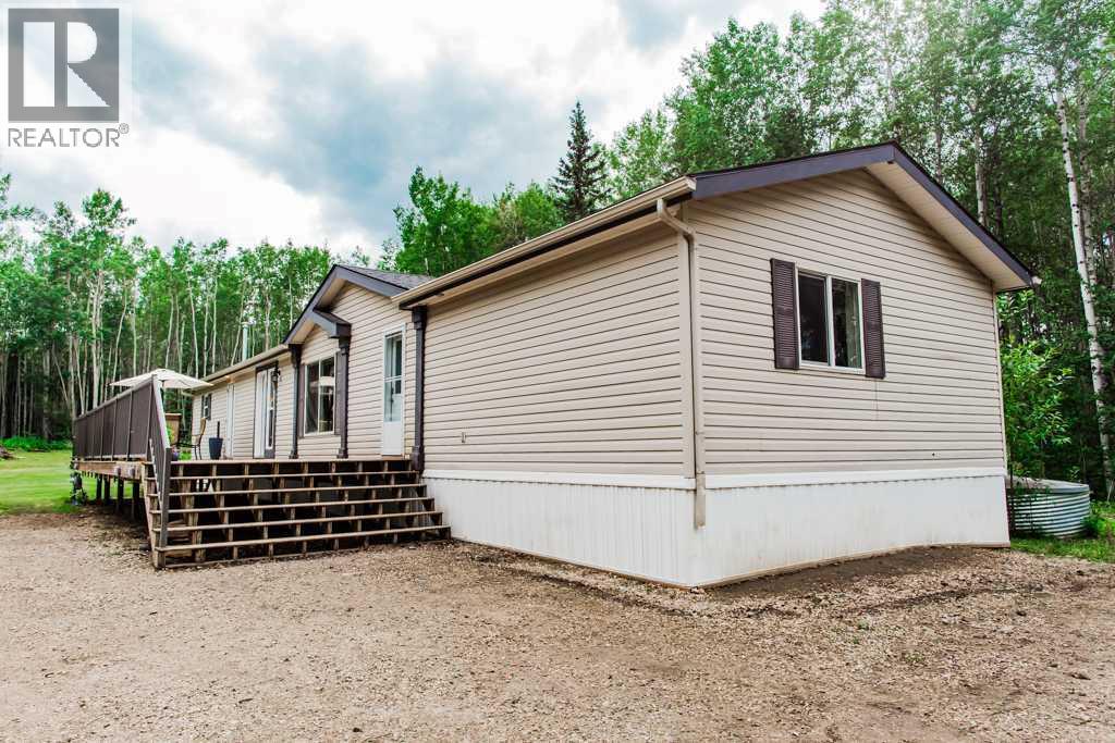 7329 TWP RD 701A - photo 3
