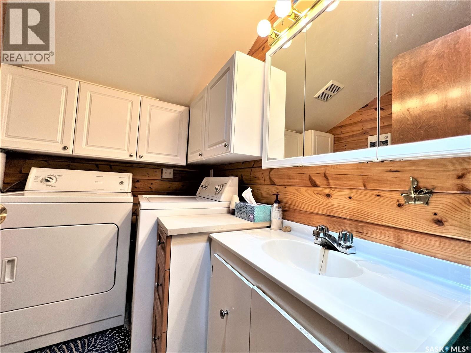 214 Richard DRIVE — photo 22