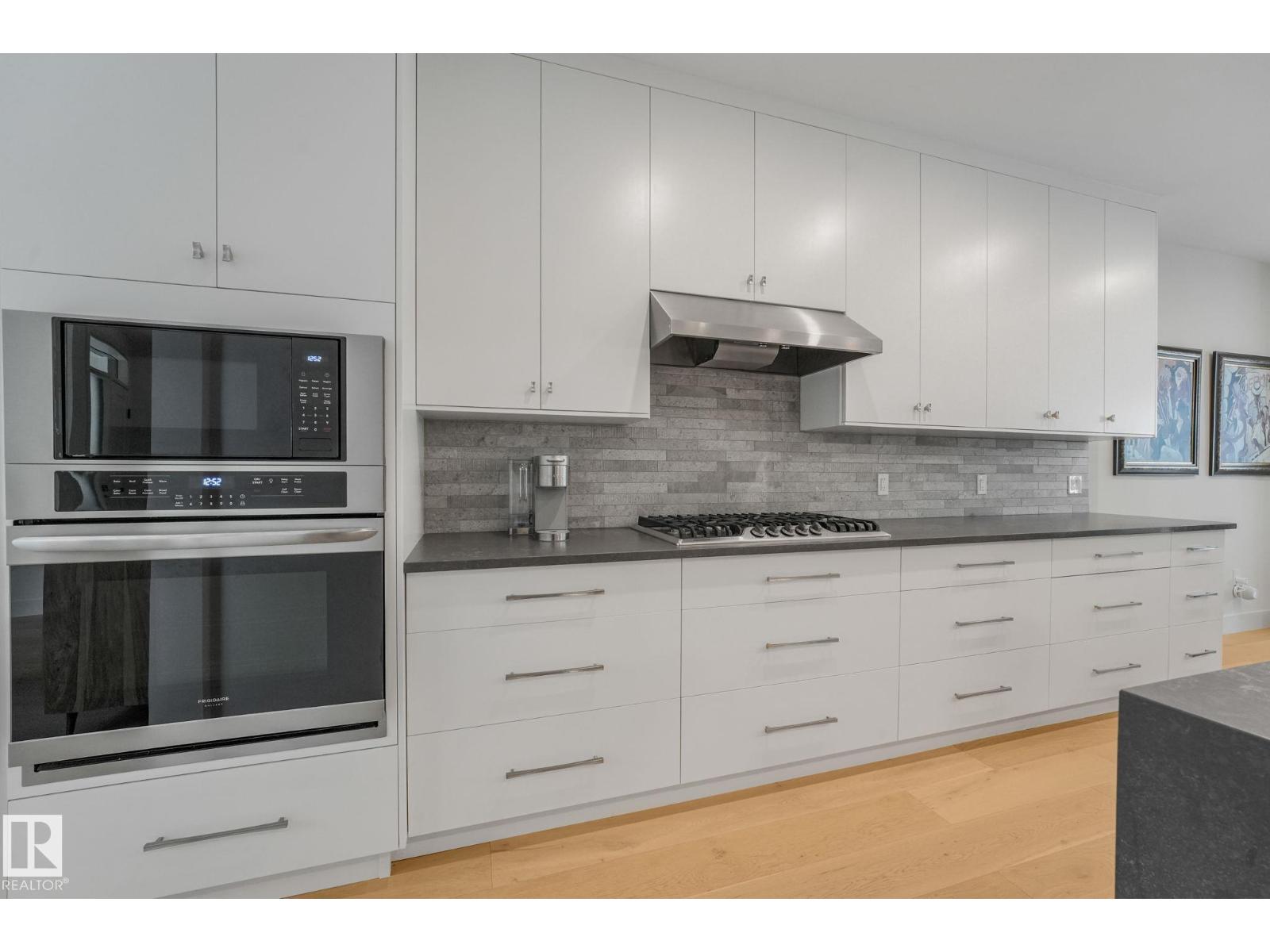 11247 71 AV NW - 13