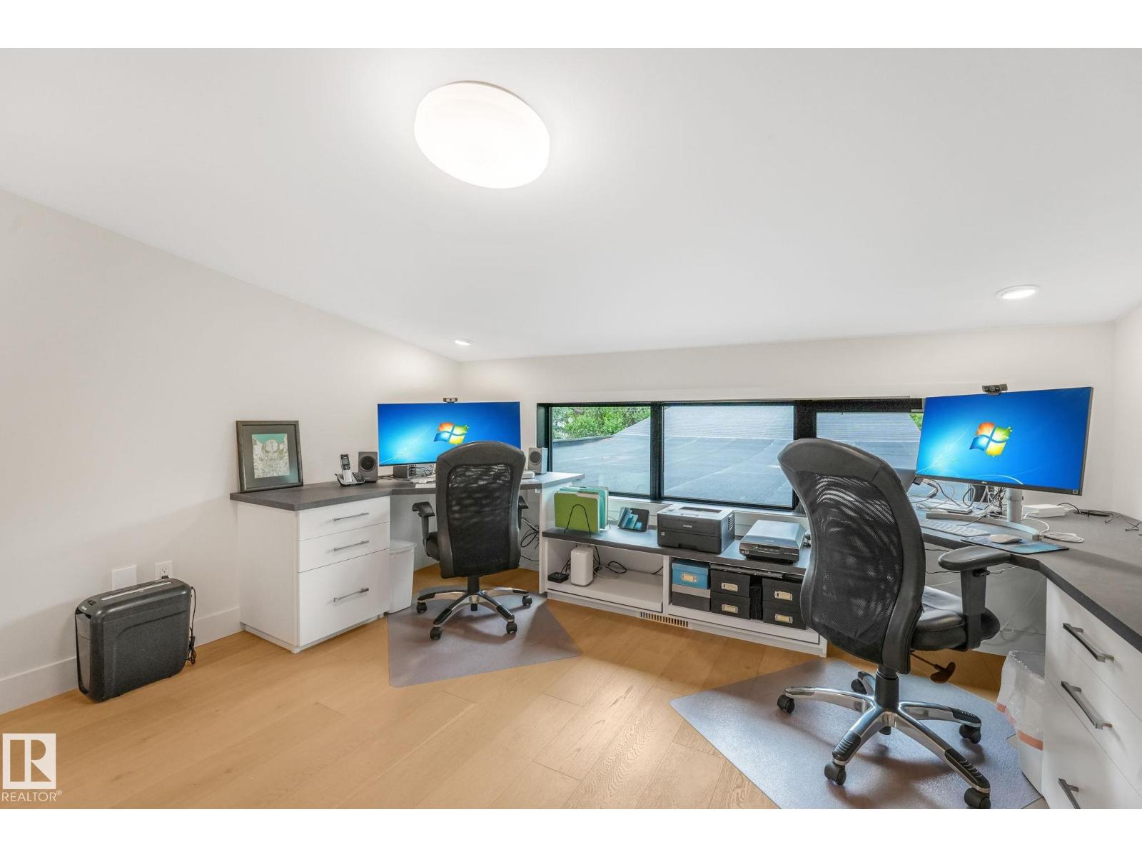 11247 71 AV NW - 52