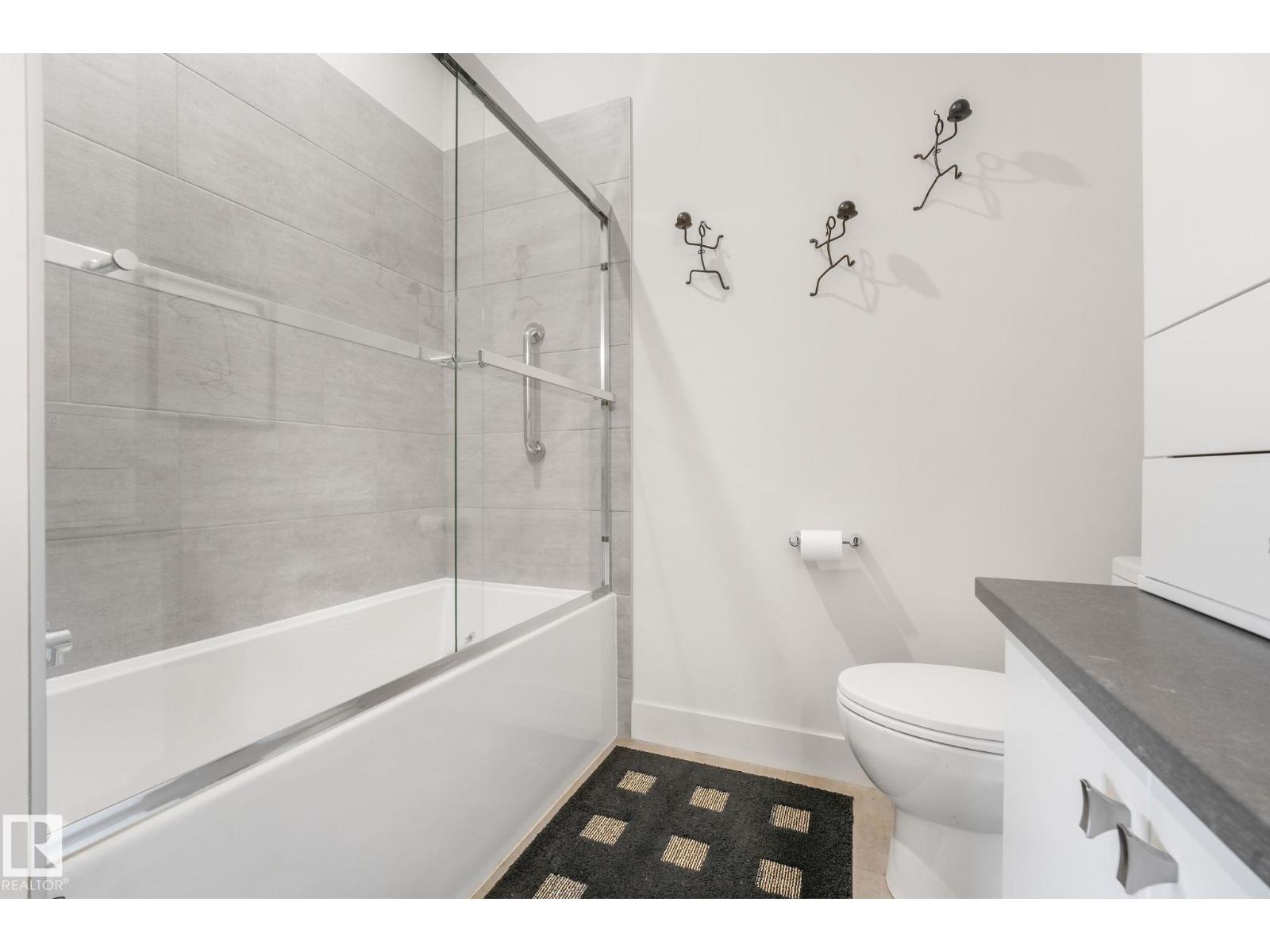 11247 71 AV NW - 49