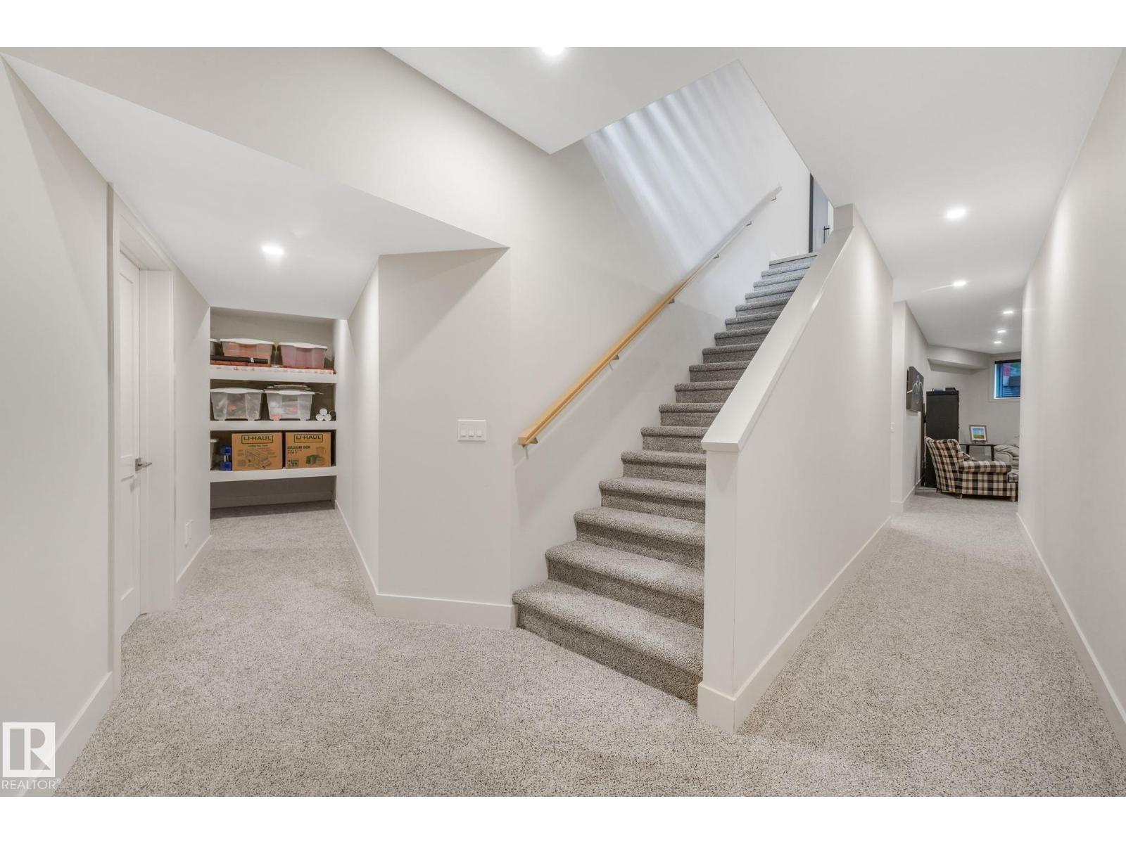 11247 71 AV NW - 54
