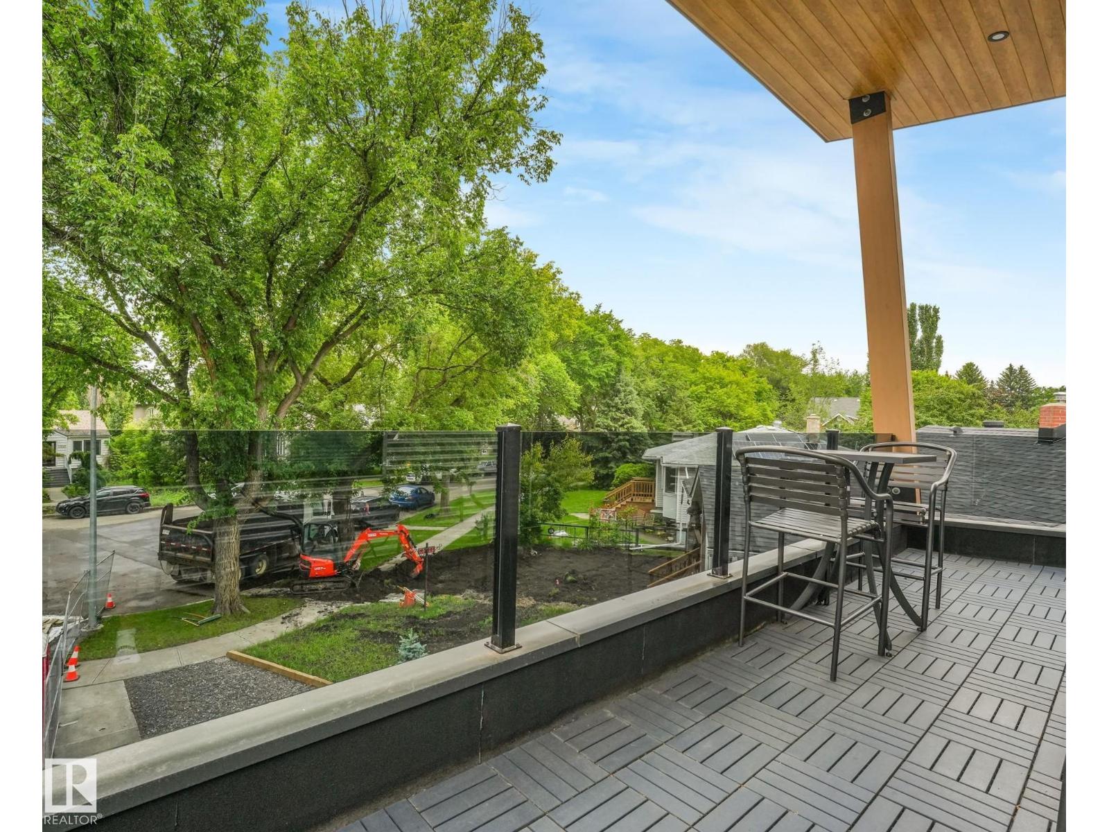 11247 71 AV NW - 36