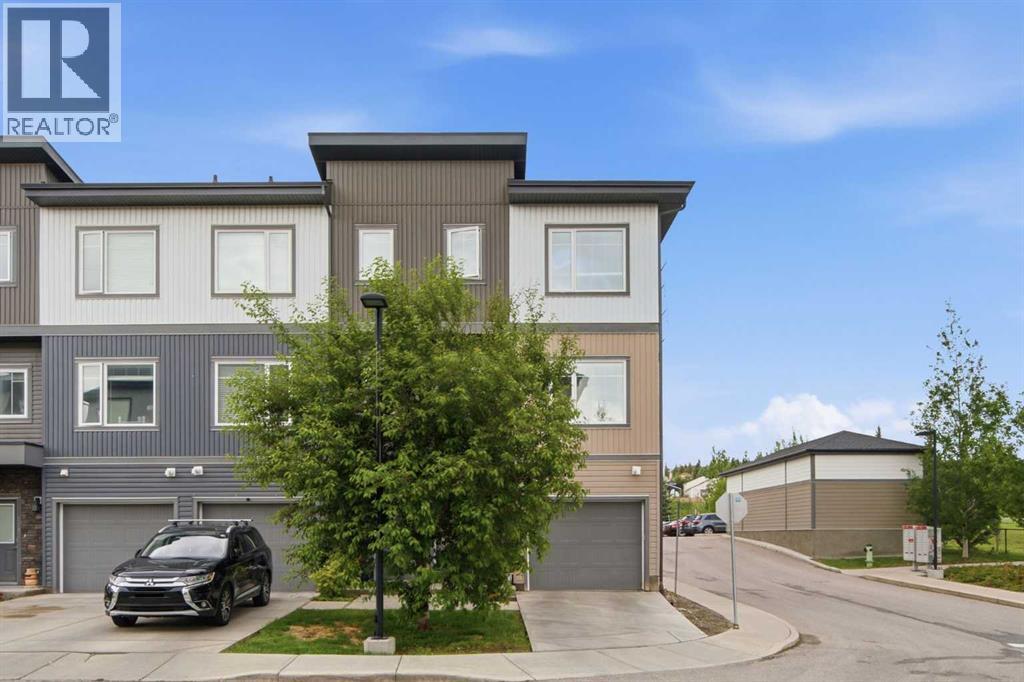 #2101 5305 32 Avenue SW - 5