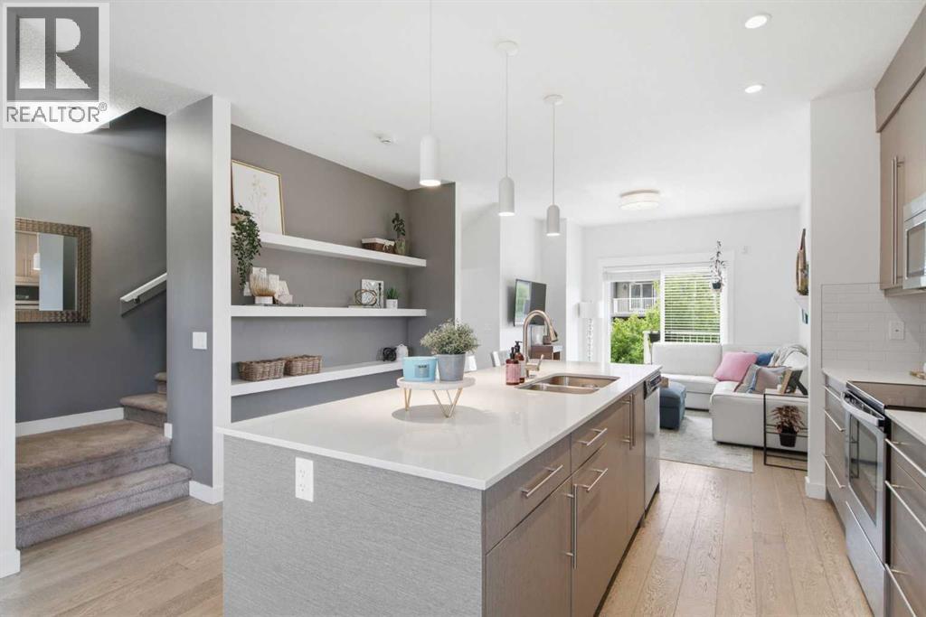 #2101 5305 32 Avenue SW - 18