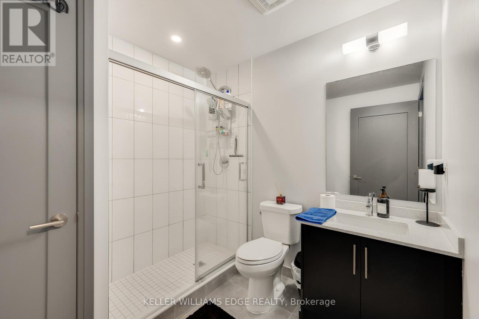 #305 509 DUNDAS STREET W - Image 16