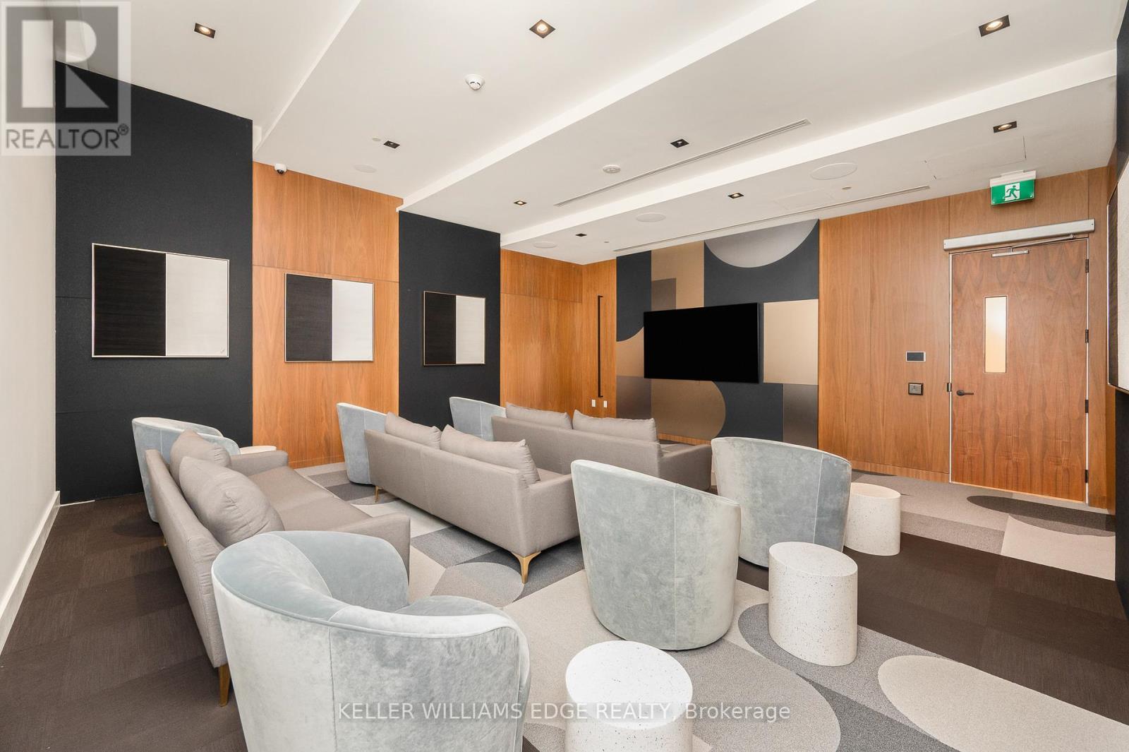 #305 509 DUNDAS STREET W - Image 37